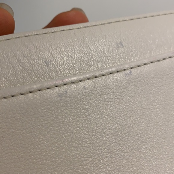 Coach Authentic Double Zip Genuine Leather Wallet in Color White - Picture 12 of 13